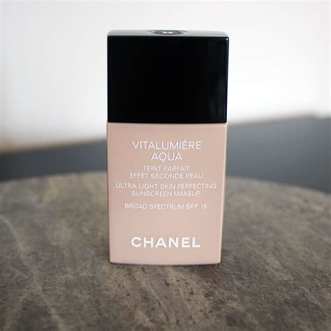 chanel vitalumiere aqua 60|chanel vitalumière aqua sunscreen.